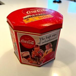 Collectible Coca-Cola Tin